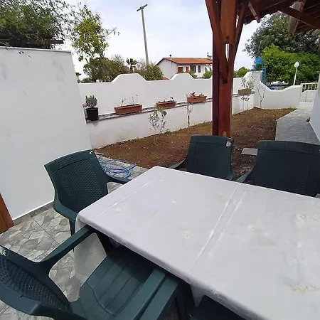 Villa Datca Oezbel'De Bahceli Sirin Ev